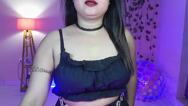 Red Heart  online show from July 25, 5:54 pm