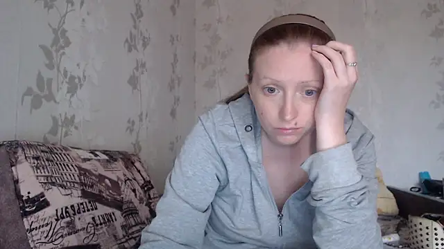Luna Bliiss online show from June 3, 2:33 pm