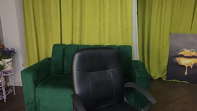 AlisaFoxis online show from June 10, 6:18 pm