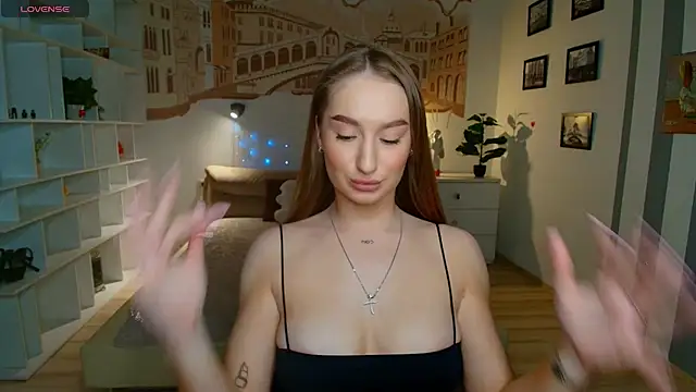 AlisaFoxis online show from July 22, 5:38 pm