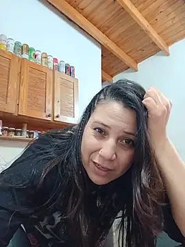 Snapshot of Maira73 chatting on June 6, 4:55 pm Maira73 online show from June 6, 4:55 pm