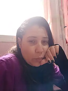 Snapshot of Maira73 chatting on June 8, 6:30 pm Maira73 online show from June 8, 6:30 pm