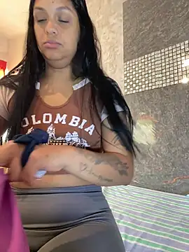 Messy-Diana  online show from July 10, 7:38 pm
