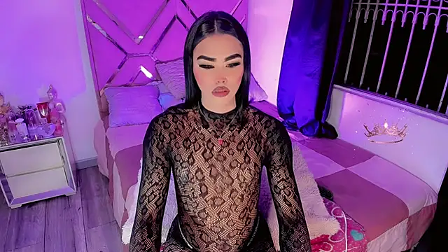 dayana sweetx online show from July 17, 10:00 am