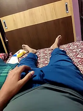 Snapshot of MSD1999AKASH chatting on June 3, 5:40 pm MSD1999AKASH online show from June 3, 5:40 pm