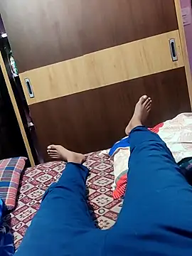 Snapshot of MSD1999AKASH chatting on June 5, 7:52 pm MSD1999AKASH online show from June 5, 7:52 pm