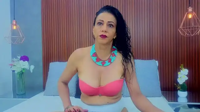 Velvet Luxx online show from July 3, 7:31 pm