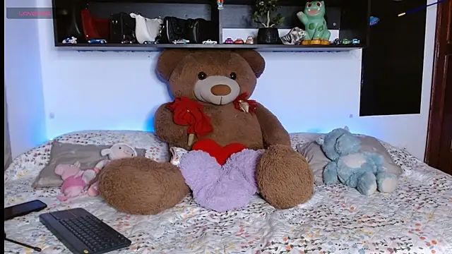 Laila bunny online show from July 2, 11:22 pm
