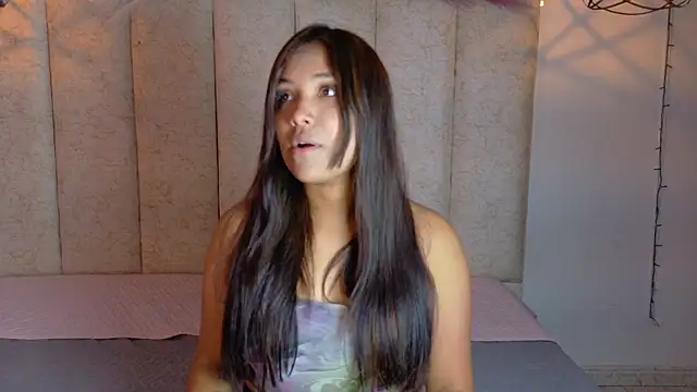 Snapshot of isabellelane_cs chatting on July 30, 2:49 pm isabellelane cs online show from July 30, 2:49 pm