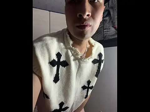 JULIANHOTSEX online show from June 11, 2:44 am