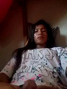 Snapshot of sensual_ashley2002 chatting on June 19, 8:18 am sensual ashley2002 online show from June 19, 8:18 am