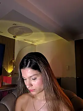 emilyvex online show from July 7, 6:47 am