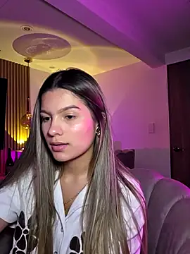 emilyvex online show from July 11, 4:04 am