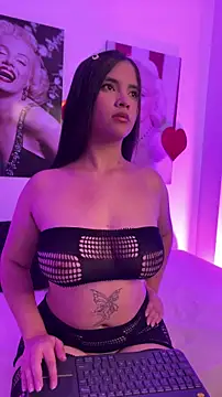 Lara petit online show from June 14, 6:21 pm