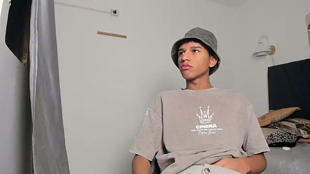 stiven cum2 online show from June 15, 4:15 am