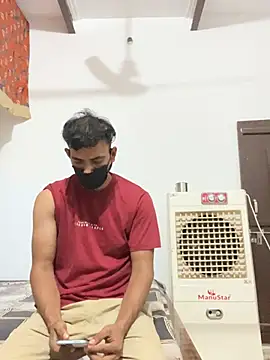 Snapshot of vipulreal chatting on June 3, 5:18 pm vipulreal online show from June 3, 5:18 pm