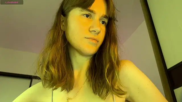 Snapshot of agniia257 chatting on June 9, 6:41 pm agniia257 online show from June 9, 6:41 pm