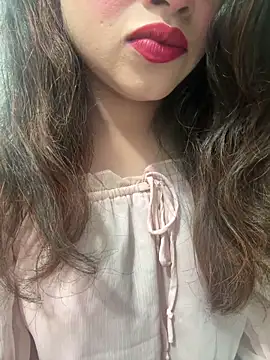 Snapshot of Yours_riya11 chatting on June 12, 7:57 pm Yours riya11 online show from June 12, 7:57 pm