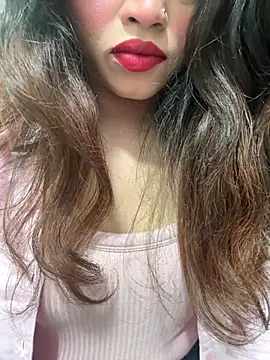 Snapshot of Yours_riya11 chatting on June 14, 5:59 pm Yours riya11 online show from June 14, 5:59 pm
