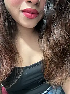 Yours riya11 online show from July 2, 3:40 pm
