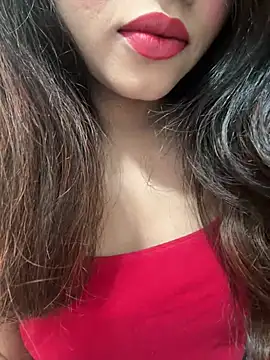 Yours riya11 online show from July 26, 2:35 pm