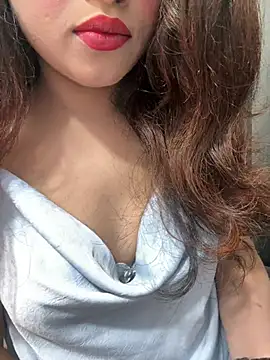 Yours riya11 online show from July 28, 2:46 pm