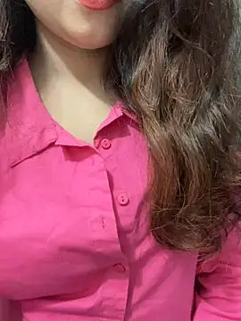 Yours riya11 online show from July 29, 6:50 pm