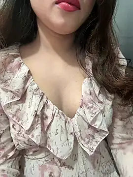 Yours riya11 online show from July 31, 4:50 pm