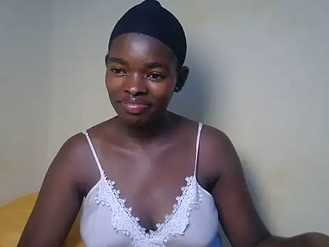 Emmerline  online show from June 11, 3:15 am