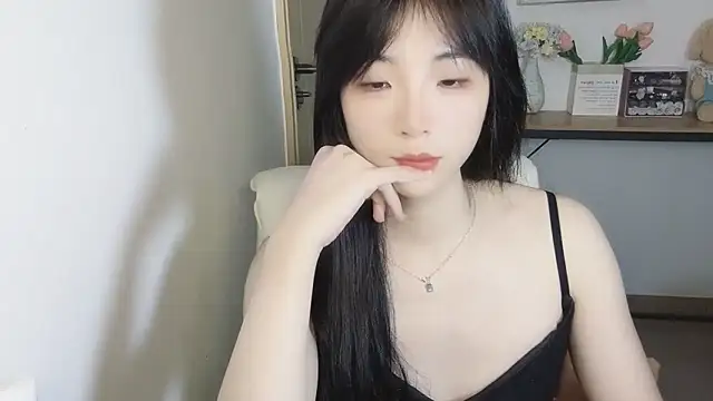 Louise-3 online show from July 20, 1:13 pm
