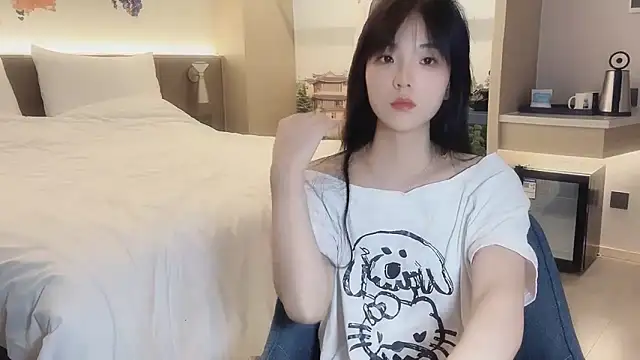 Louise-3 online show from July 22, 9:28 pm