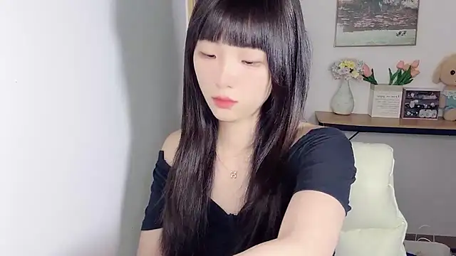 Louise-3 online show from July 29, 1:09 pm