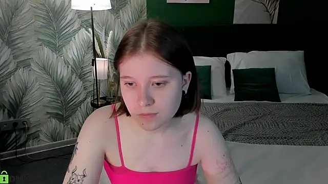Kylie-Voss online show from June 10, 2:56 am