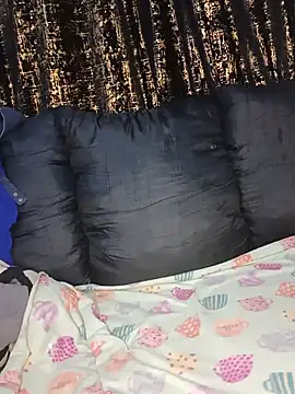 Freakyapple1 online show from July 19, 1:53 am