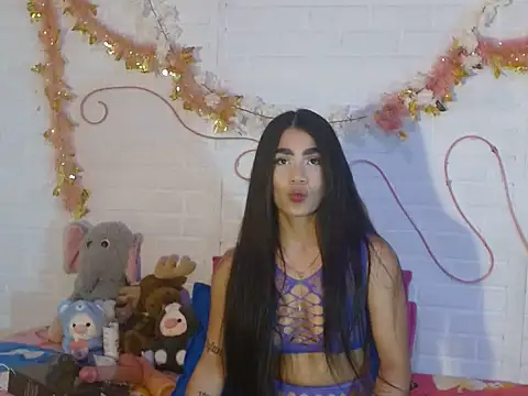 IreneSaez333 online show from August 6, 11:06 pm