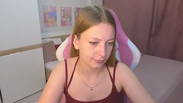 BeatriceLoven online show from July 18, 11:14 am
