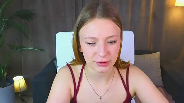 BeatriceLoven online show from July 21, 7:22 am
