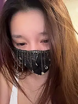 HiLILI-00 online show from July 8, 3:27 pm