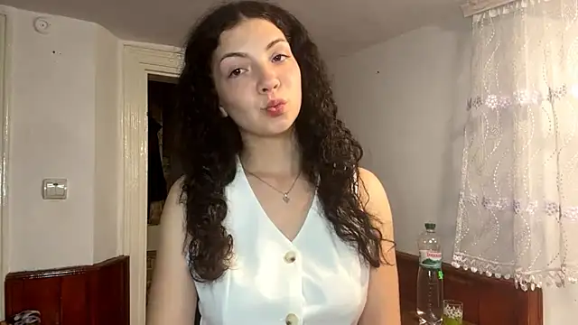 MargyClingingsmith online show from July 3, 6:58 pm