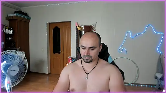-SexyDaddy- online show from June 18, 3:05 pm