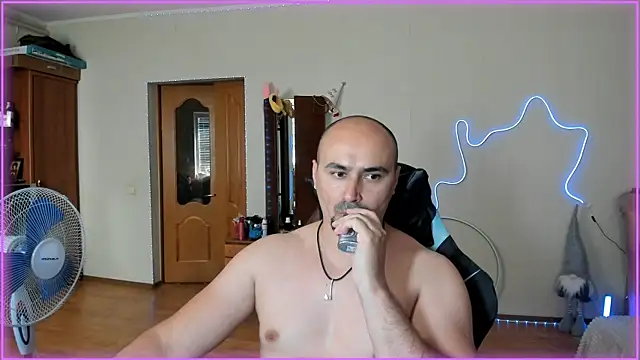 -SexyDaddy- online show from June 27, 10:53 am