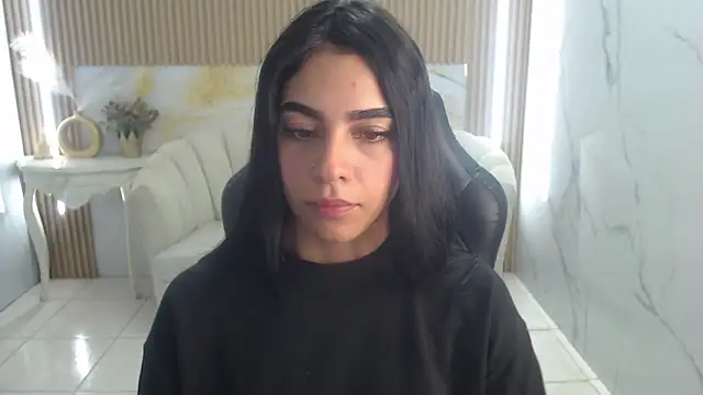 Emilly s online show from June 9, 12:50 pm