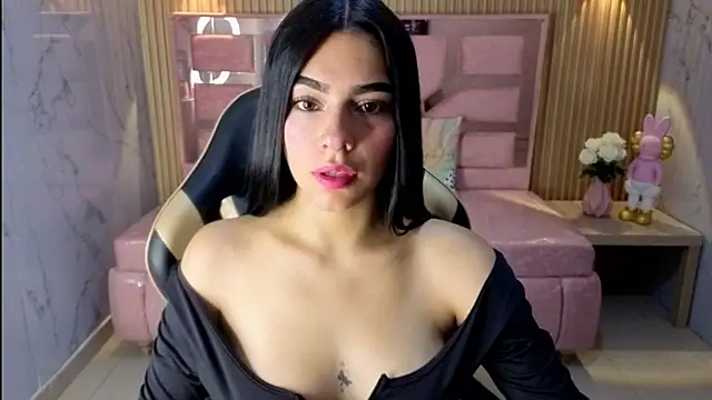 Emilly s online show from June 13, 12:58 pm