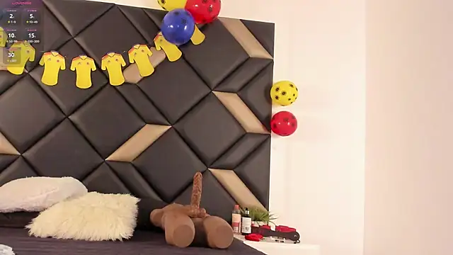 AdrianaHarlow online show from July 16, 7:09 pm