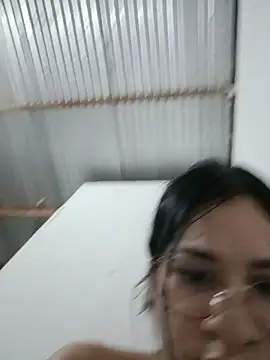 wet kiiss online show from June 18, 12:33 am