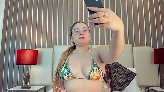 tiffany bell online show from June 10, 8:08 pm