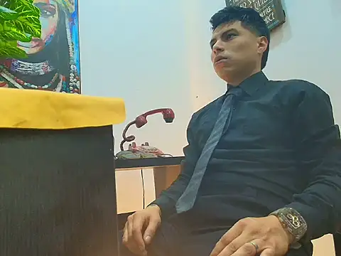 AquilesTaylor online show from July 3, 12:00 pm