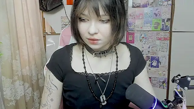 honeycelestia online show from June 9, 5:13 pm