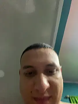 Snapshot of TomasStyl__ chatting on June 3, 5:21 am TomasStyl online show from June 3, 5:21 am