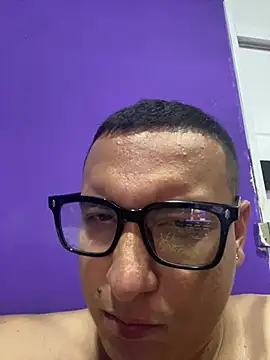 Snapshot of TomasStyl__ chatting on June 5, 3:57 am TomasStyl online show from June 5, 3:57 am